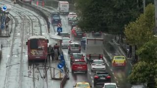 Ciclonul Barbara, furtuna care a adus mai multe meme-uri decât ploaie