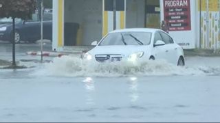 VIDEO Inundațiile din sudul țării scot la iveală probleme vechi: infrastructură slabă și canalizări subdimensionate