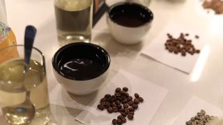 VIDEO „Tot procesul durează cam trei minute”. Secretele cafelei perfecte