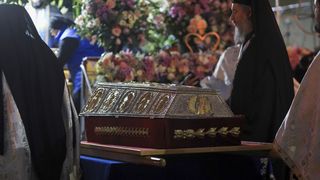 Greșeala pe care credincioșii o fac an de an de Sfânta Parascheva: E mare păcat!