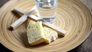 Zilele cu dezlegare la peşte din Postul Crăciunului 2025