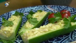 VIDEO Bărcuțe de castraveți cu salată de ton, un preparat sănătos și gustos