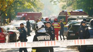 VIDEO Explozie Rahova: O femeie însărcinată de doar 24 de ani, găsită moartă sub o placă de beton, la etajul 6