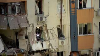 VIDEO Ce se întâmplă cu locatarii blocului distrus de explozie. Autoritățile analizează posibilitatea acordării unor subvenții pentru chirie