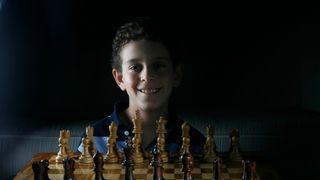 Maestrul de șah Daniel Naroditsky a murit subit, la v&acirc;rsta de 29 de ani. A fost un "copil-minune" al șahului