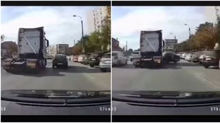 VIDEO Accident în Timișoara! Un cap tractor a lovit o mașină