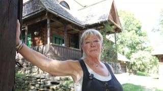 VIDEO „Da, acum sunt turistă în Anglia”. Penny Ridgley, englezoaica îndrăgostită de România