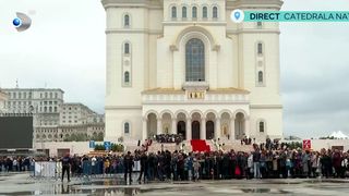 VIDEO Bucureștiul, în sărbătoare! Catedrala Națională, punct de atracție pentru mii de credincioși