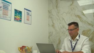 Plecați dintr-o Românie bolnavă ca să vindece în străinătate