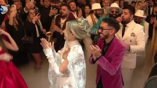 VIDEO „Suntem puțin stresați”. Armin Nicoară și Claudia Puican, petrecere grandioasă