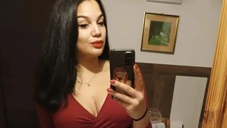 O tânără de 28 de ani a murit electrocutată în duș! Bunica i-a găsit trupul neînsuflețit: "Era bucuria noastră"