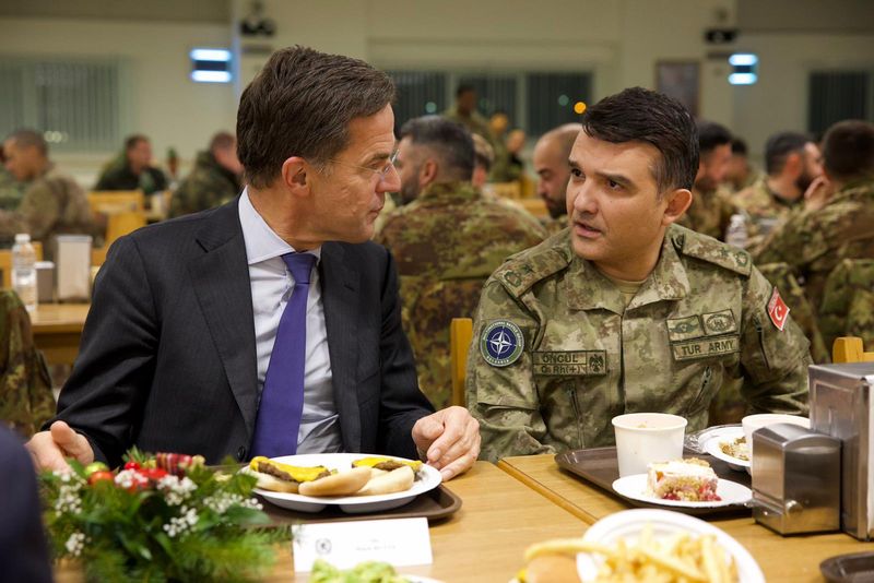 Rutte la Bucureşti, miercuri.