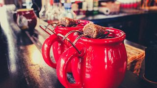 Cea mai bună rețetă de vin fiert: Iată cum se prepară corect! Greșeala pe care multe persoane o fac