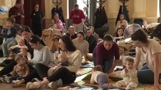 VIDEO &bdquo;L-a liniștit foarte mult&rdquo;. Bebelușii, primul concert live de muzică simfonică