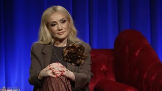 „Au fost și violențe” Nicolae Botgros și soția lui, demascați de Adriana Ochișanu! Artista își acuză foștii socri de manipulări și minciuni: „Au amenințat muzicanții să nu cânte cu mine. Soacra punea benzină pe foc! Am trăit multe înjosiri, multe umilințe