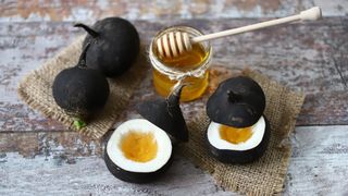 Reţeta cu ridiche neagră care susţine sistemul imunitar