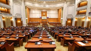 VIDEO Victimele violenței domestice nu mai achită o taxă la divorț. Proiectul de lege a fost adoptat de Camera Deputaților: „O femeie nu trebuie să plătească pentru dreptul de a fi liberă”