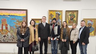 Memorie, identitate și o călătorie balcanică: Expoziția "Rude Îndepărtate” a lui Paul Hitter a fost inaugurată la București