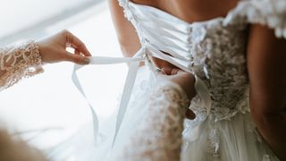 VIDEO Moda rochiilor de mireasă pentru 2026