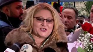 VIDEO Diana Șoșoacă, în centrul unui nou scandal. De la parchet ajunge la psihiatrie
