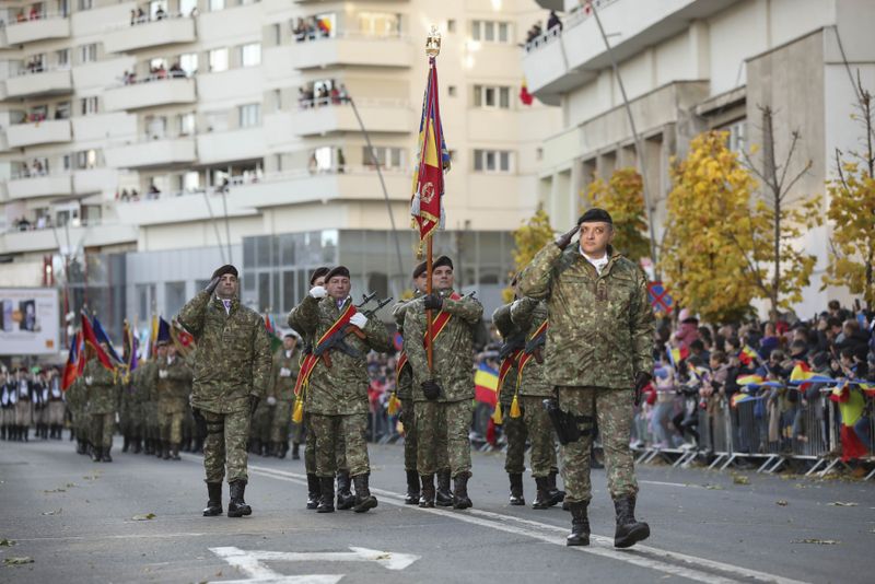 Paradă militară 1 Decembrie - Alba Iulia
