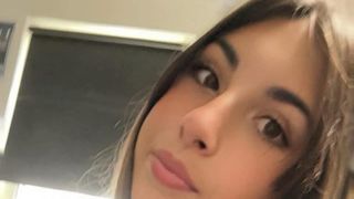 O fată de 14 ani, dată dispărută cu trei zile &icirc;n urmă, a fost găsită &icirc;ntr-o rulotă pe marginea drumului. Din nefericire, nu s-a mai putut face nimic pentru ea