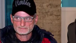 VIDEO Agresorul din lift, arestat preventiv. Individul a traumatizat o copilă de 13 ani din București: &bdquo;A ridicat m&acirc;na la ea. I-a pus m&acirc;na pe s&acirc;ni&rdquo;