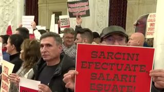 VIDEO Salariații Parlamentului, revoltați de tăieri! Angajații sunt nemulțumiți de reforma administrației