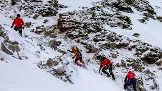 turist disparut, maea britanie, salvamontisti 