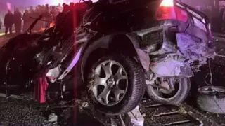 Un afacerist a murit după ce s-a dat cu mașina peste cap. Avea viteză și s-a oprit cu bolidul direct în balconul unei case