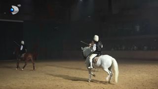 VIDEO „Copiii au fost entuziasmați și cuceriți”. Spectacol ecvestru dedicat Zilei Naționale