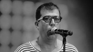 artan, doliu, muzica