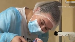 VIDEO Record la maternitatea din Botoșani. Val de reacții după nașterea bebelușului de aproape 5,5 kg, care a devenit mândria familiei 