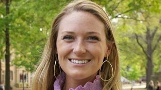 Tânăra avocată Emma Hackney, în vârstă de 29 de ani