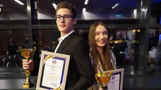 VIDEO &bdquo;Am muncit pentru aceste medalii&rdquo;. Denisa și Răzvan Cotuț, campioni mondiali la Kempo și instructori pentru copii