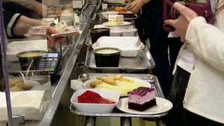 VIDEO Universitățile din Iași găsesc soluții alternative după tăierile din educație. Bursele sunt înlocuite cu salarii studențești