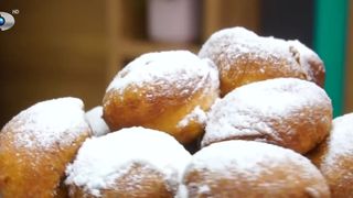 VIDEO Rețeta zilei: gogoși cu iaurt grecesc. Care este secretul desertului