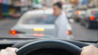 Reguli noi în Codul Rutier. Ce schimbări aduce 2026 pentru șoferi. Toți trebuie să știe asta 