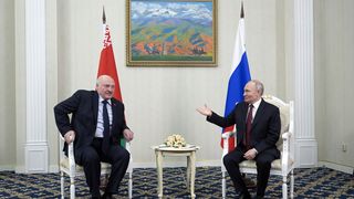 Lukașenko nu face nimic fără acordul lui Putin 