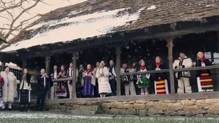 VIDEO Vlăduța Lupău și Adina Popovici, colind de Crăciun