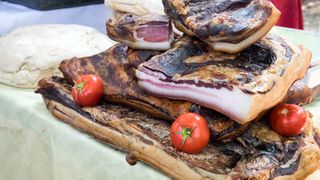 Șuncă de casă afumată