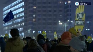 VIDEO Noi proteste pentru independența justiției. Oamenii cer reforme urgente