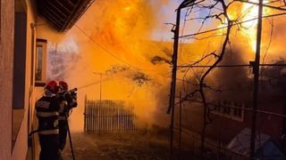 incendiu prahova, incendiu scorteni 