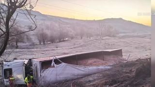 VIDEO Accident grav la ieșirea din Odorheiu Secuiesc. Șapte persoane au fost rănite, inclusiv un copil