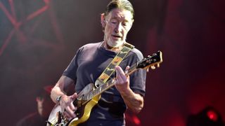 A murit Chris Rea, interpretul hitului &bdquo;Driving Home for Christmas&rdquo;. Avea 74 de ani