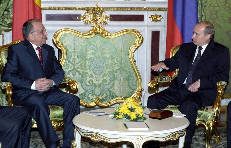 Ion Iliescu, întâlnire cu Vladimir Putin în 2003