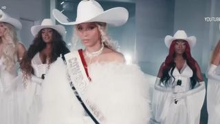 Beyonc&eacute;,  inclusă &icirc;n topul miliardarilor