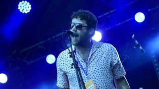 Andrew Ure, vocalistul trupei scoțiene The Ray Summers