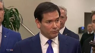 VIDEO Furie la Moscova după capturarea petrolierului. Secretarul de stat american: &bdquo;Ei nu &icirc;l pot muta din cauza carantinei noastre&rdquo;