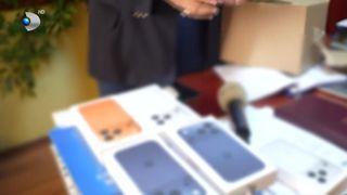 VIDEO Primăria din Tarna Mare, criticată pentru achiziția de telefoane de lux din bani publici
